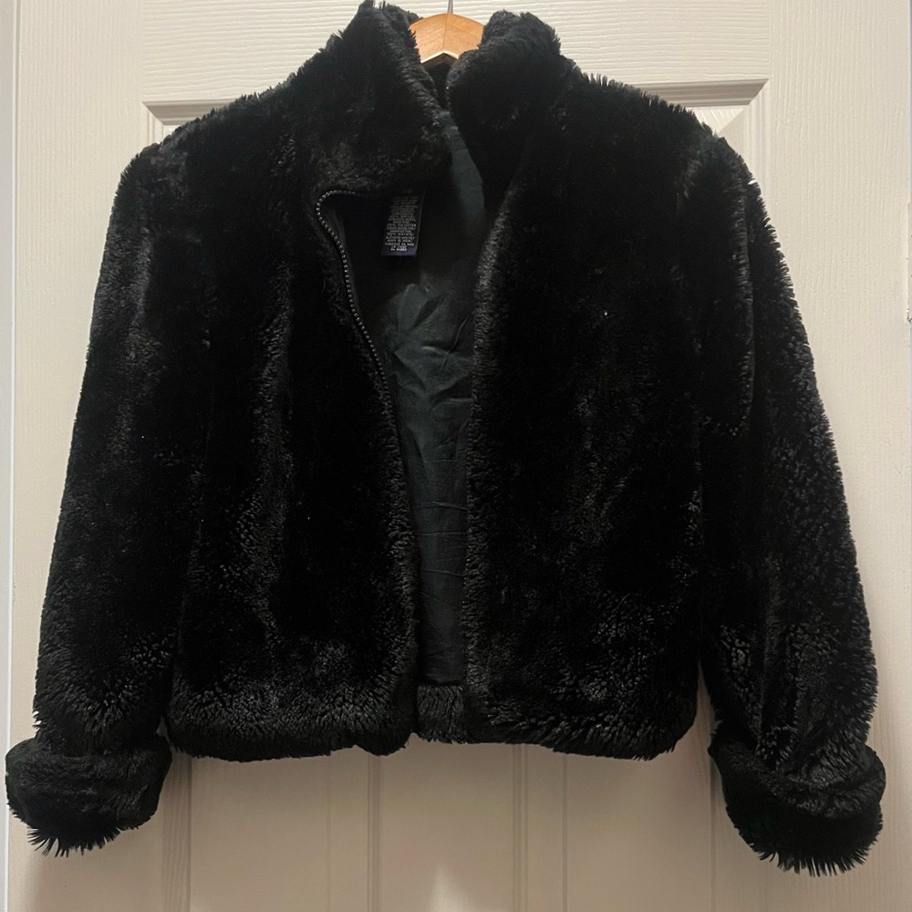GAP Kids Black Faux Fur Jacket size 7/8